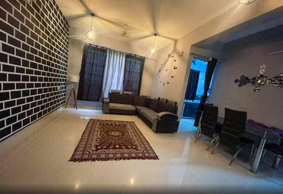 ACCURATE  ACCOMMODATION — photo 3