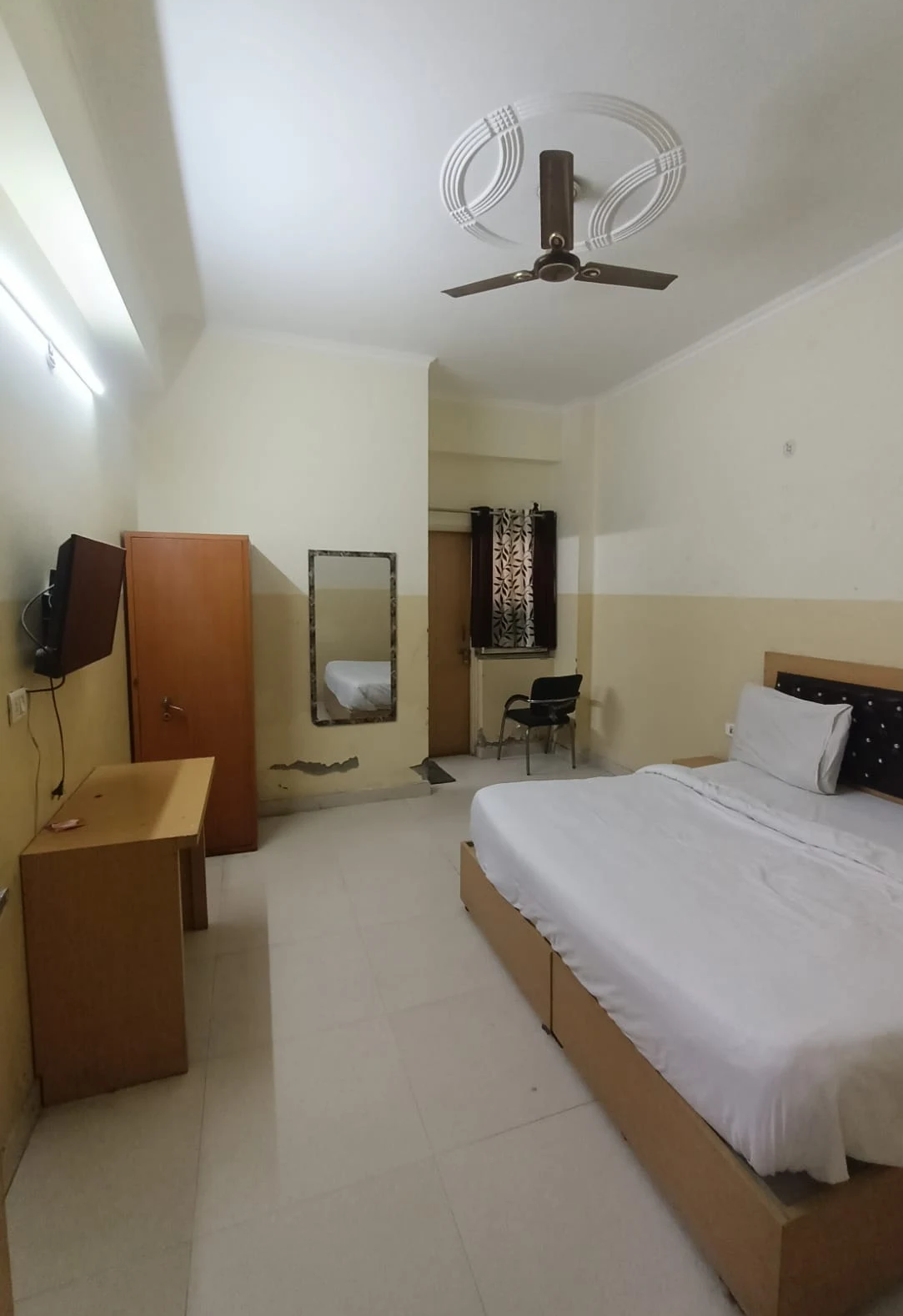 Deya homes pg — photo 1