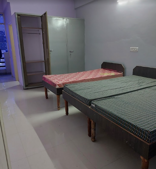 KARTIK BOYS PG — photo 6
