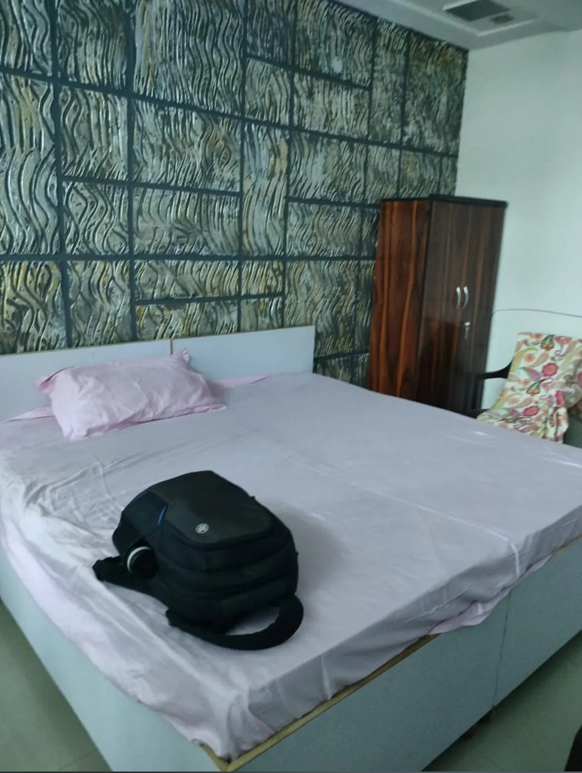 Home Stay Boys And Girls — photo 4