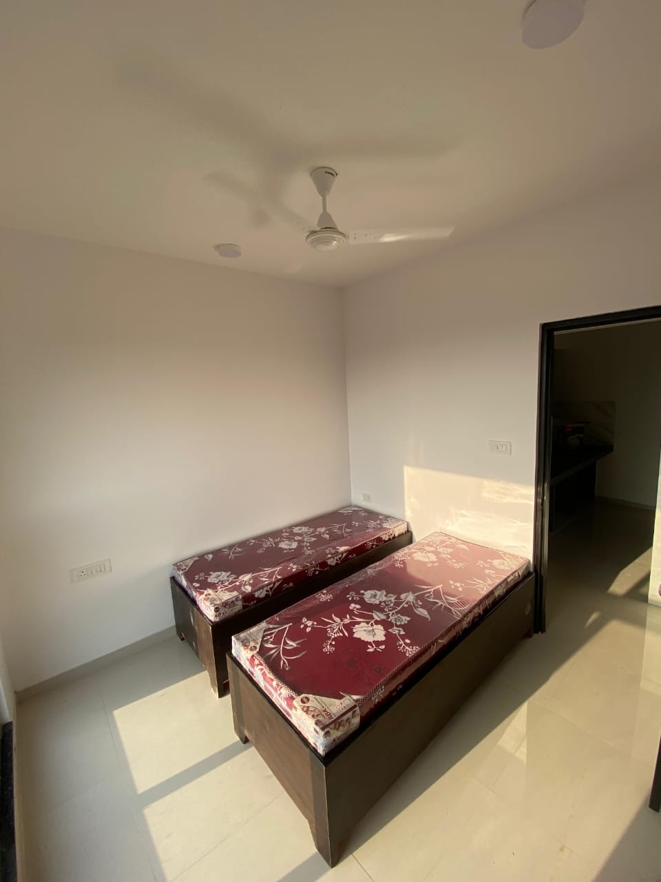Nickway Hospitality service LLP paying guest — photo 5