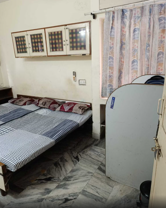 KALYANI PAYING GUEST — photo 1