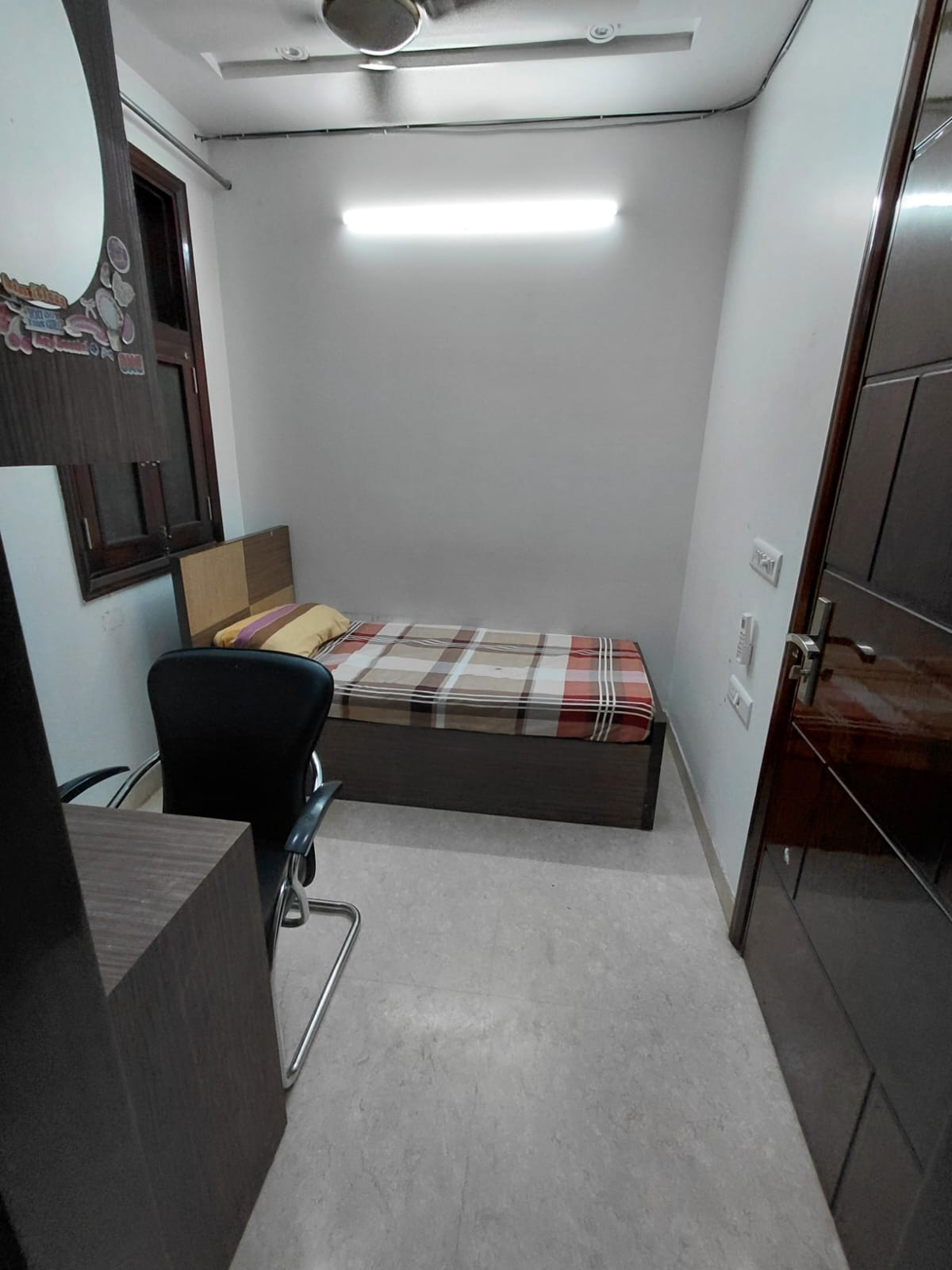 RK HOMES girls PG — photo 1