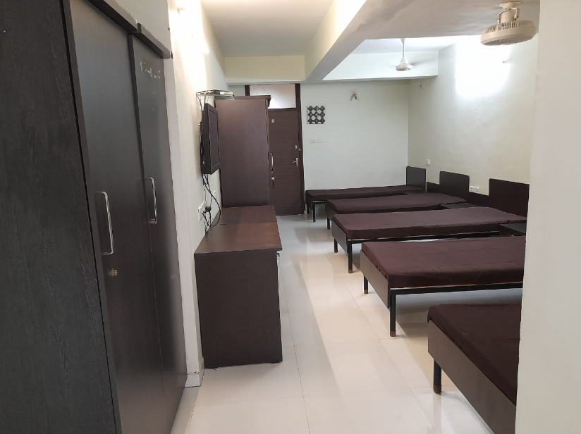 MASTER CREST GIRLS HOSTEL — photo 6