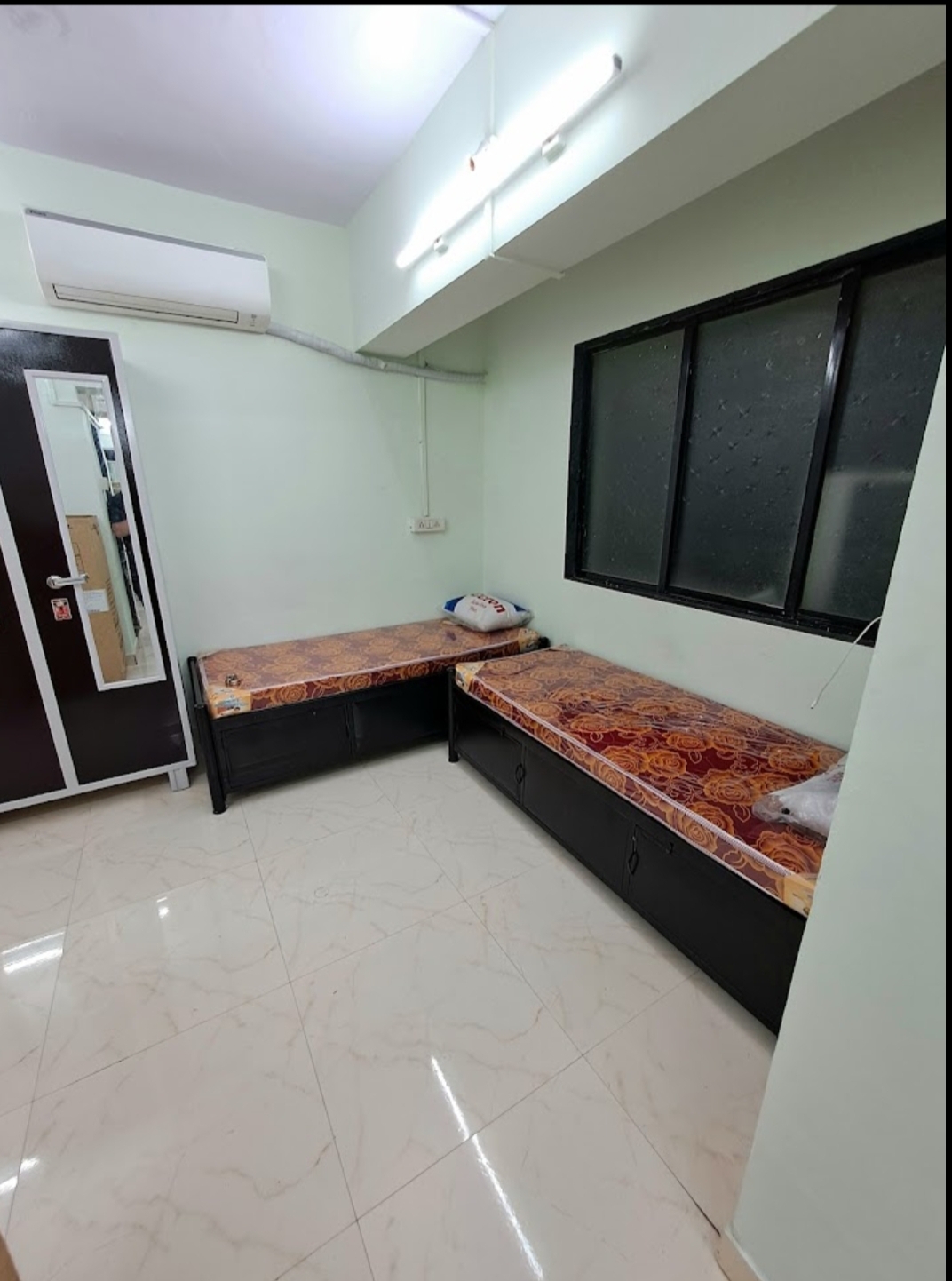 Ayesha Girls PG Dadar West — photo 4