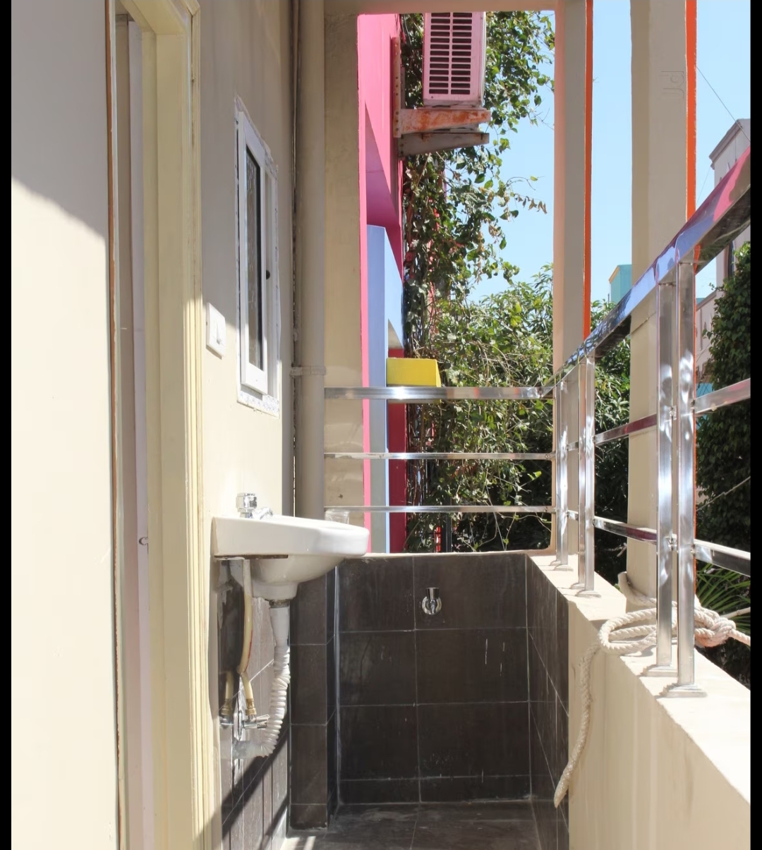 Aruna Deluxe Ladies Pg Accommodation — photo 5