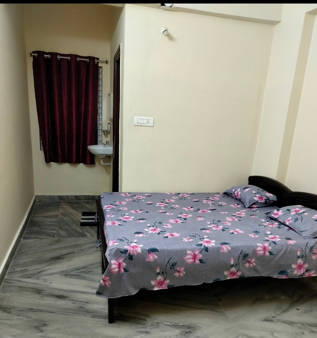 Blue Moon Executive Women's Hostel — photo 4