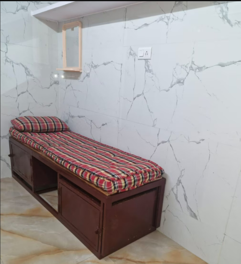 KARUNYA Luxury Lady's Hostel — photo 4