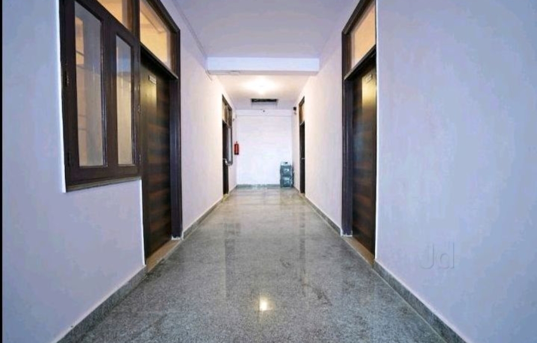 PG GLADDEN STAY — photo 3