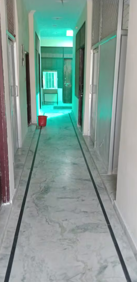 MARS BOYS hostel pg — photo 1
