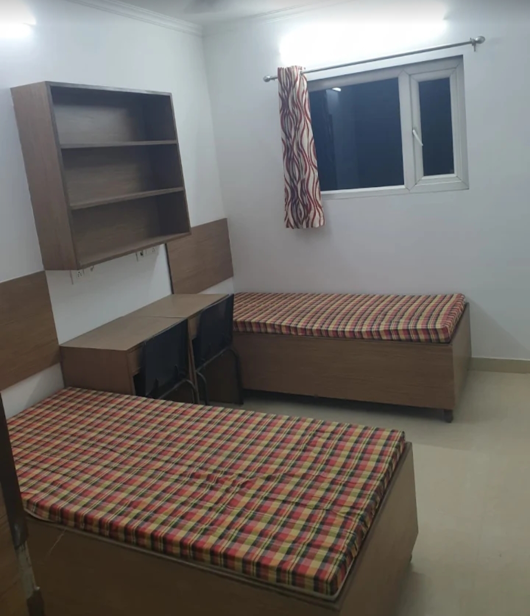 Students home pg — photo 2