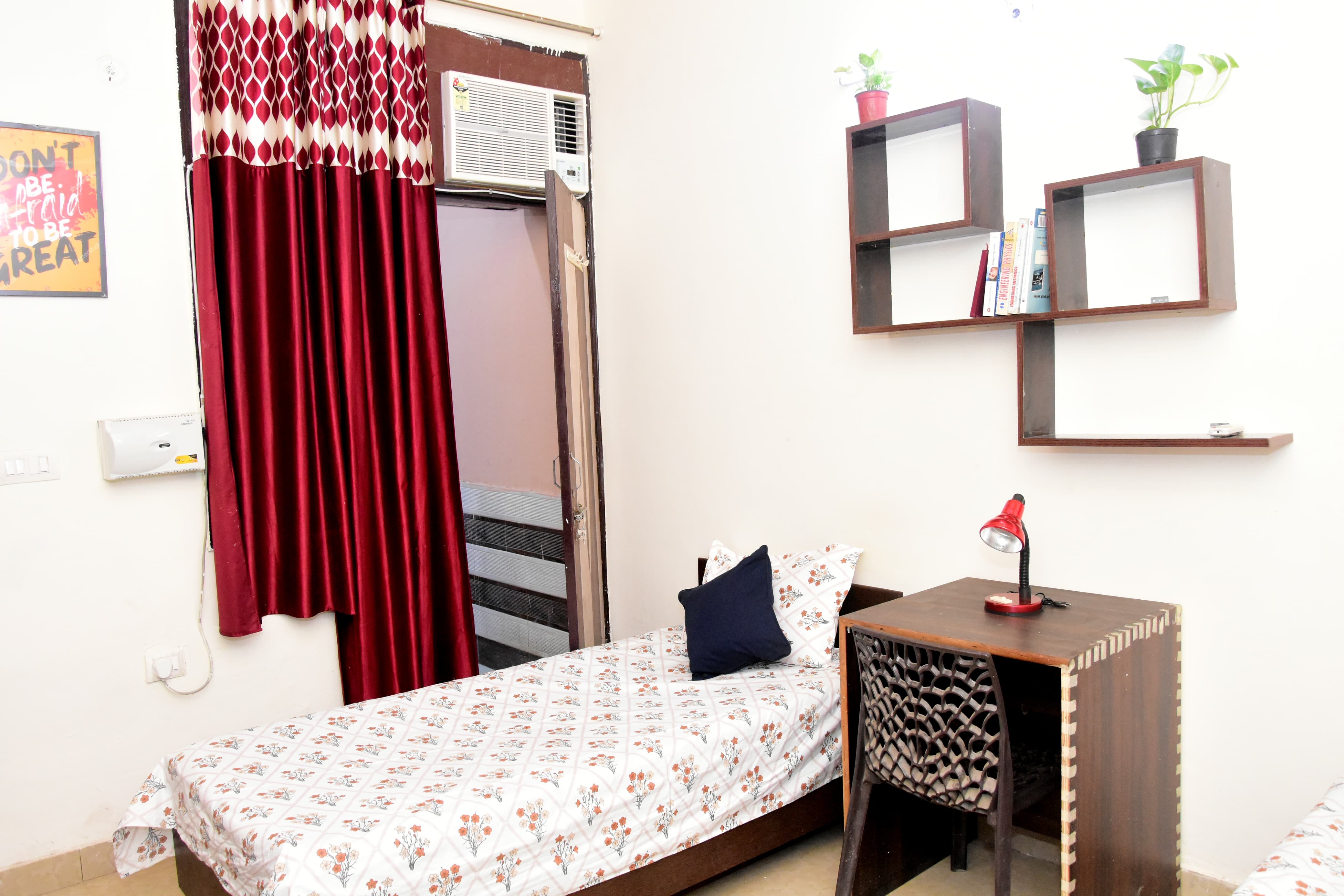 Xact homes PG ( Paris Boys) — photo 1