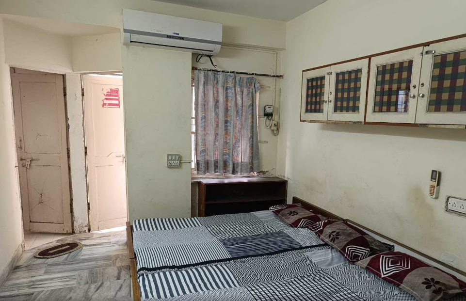 KALYANI PAYING GUEST — photo 5