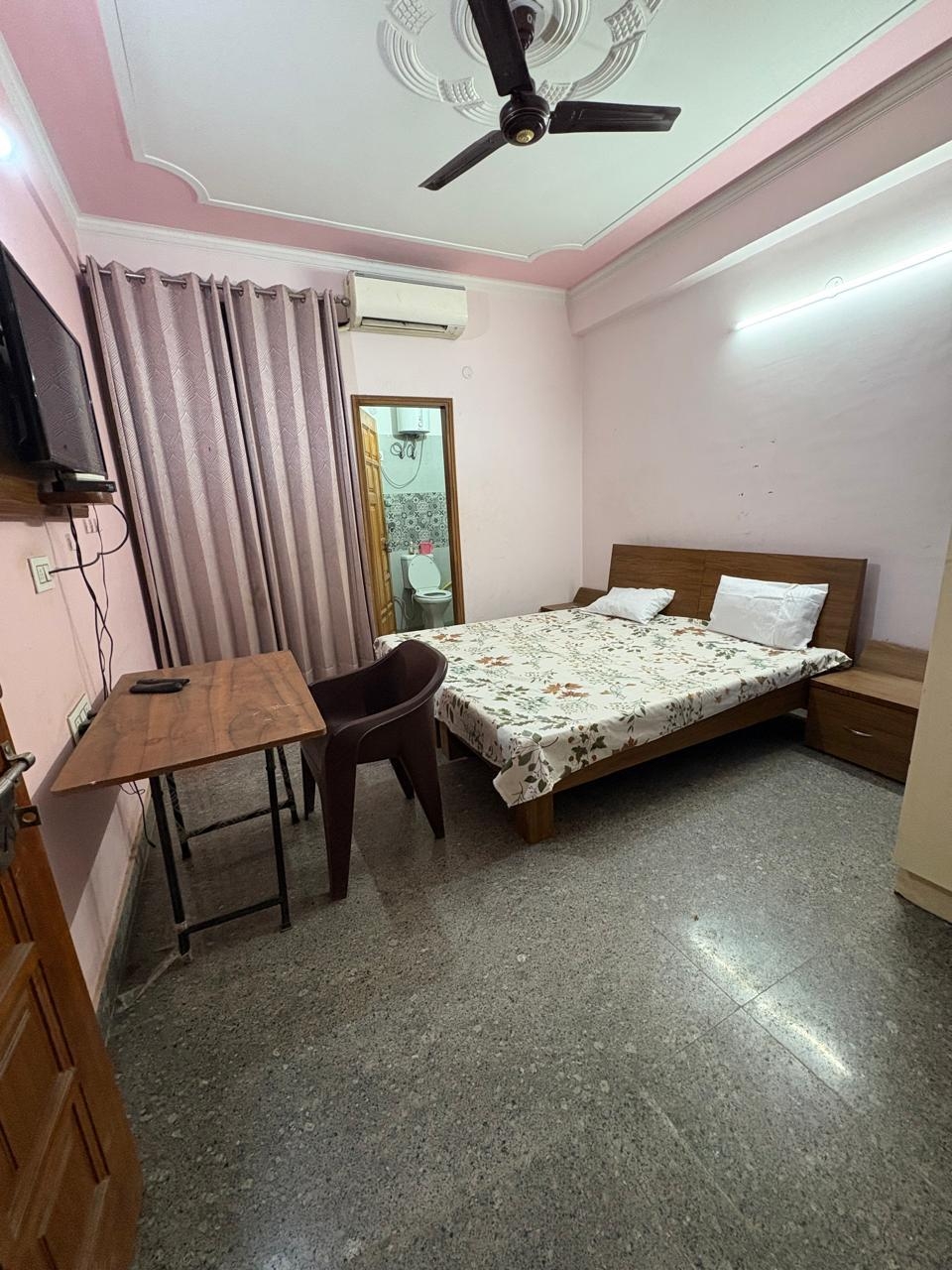 Krishna Coliv PG — photo 3