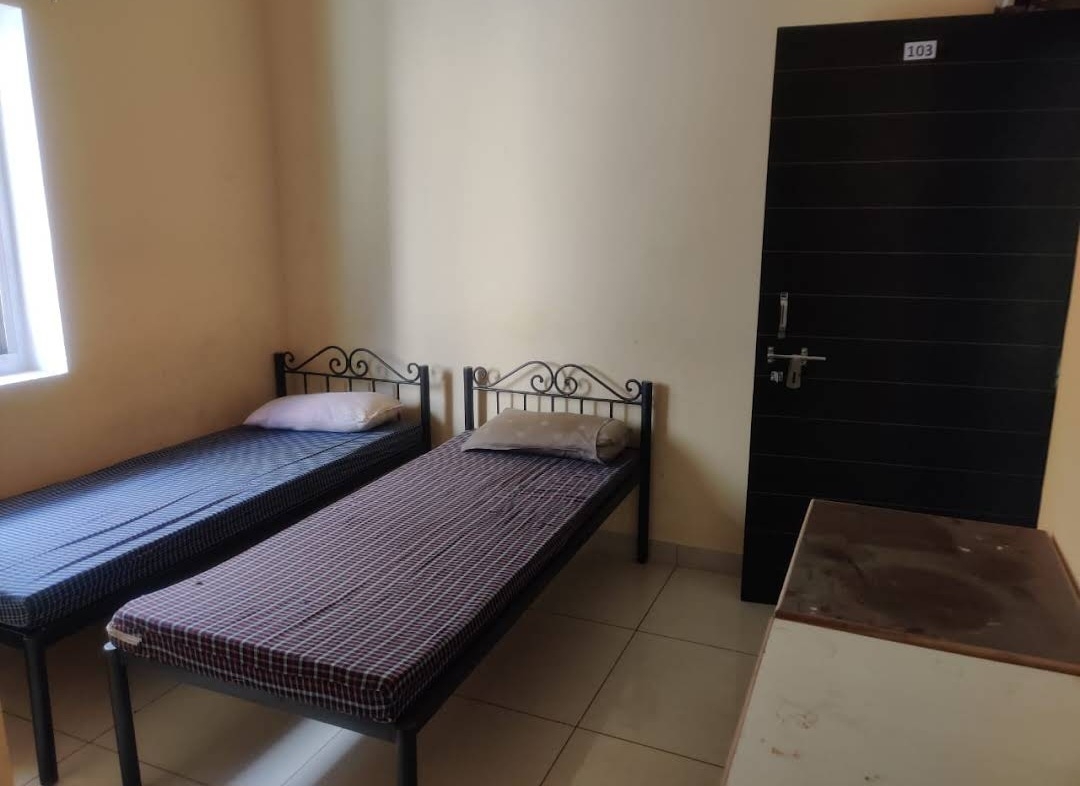 Chandra Villa Boys Hostel — photo 1