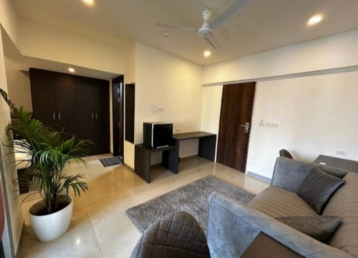 Mantri villa girls pg — photo 4