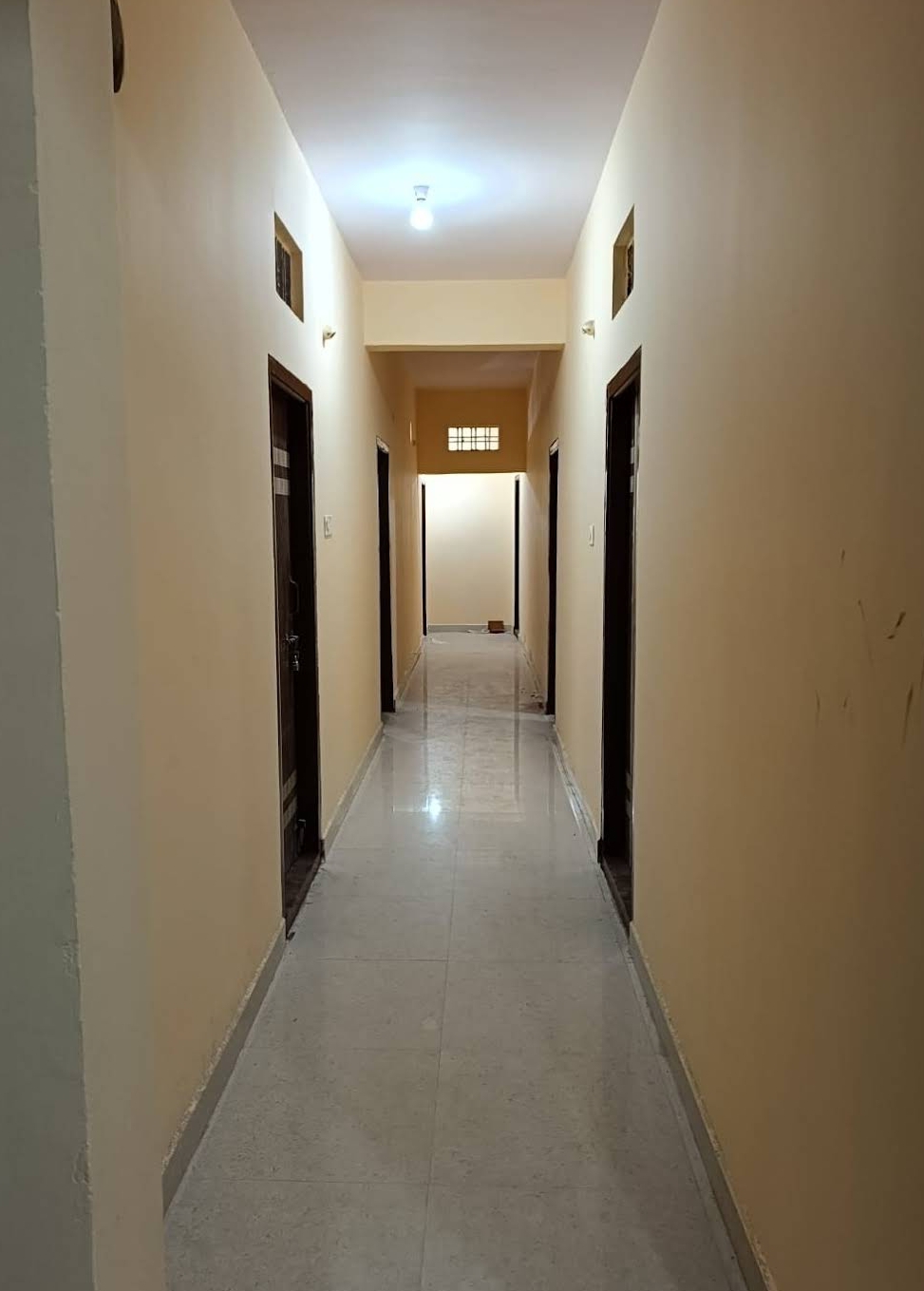 Lakshmi men's pg — photo 5