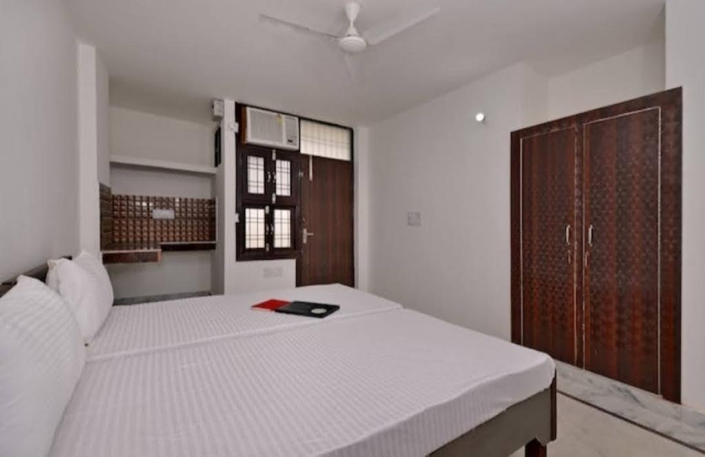 Royal guest house and pg — photo 3