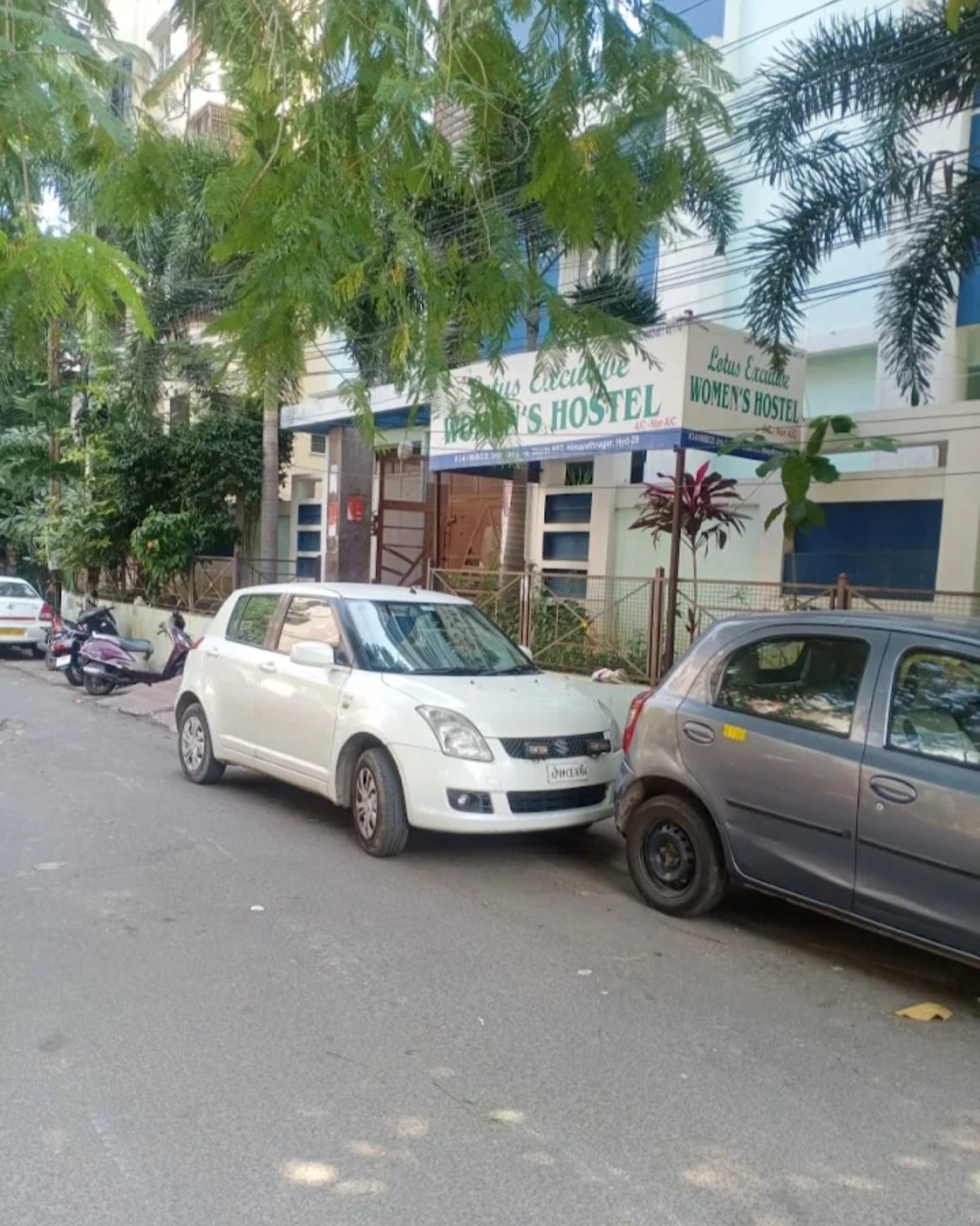Lotus Executive Women's Hostel — photo 2