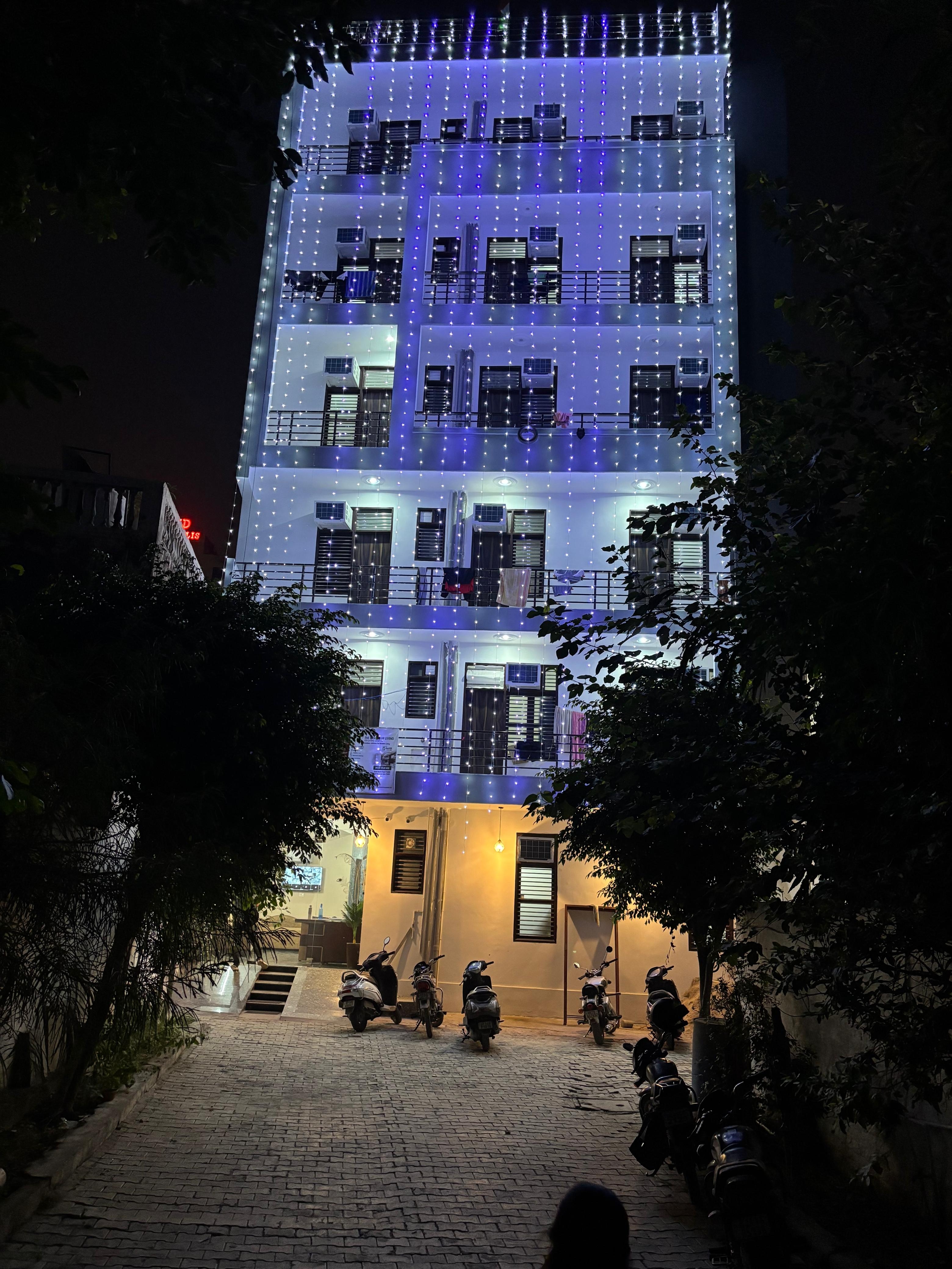The grandeur living — photo 5