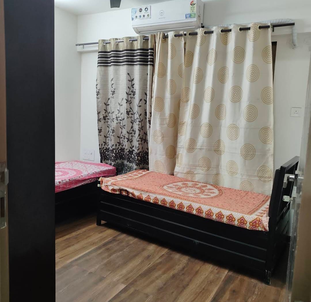 Rainbow Home stay pg — photo 2