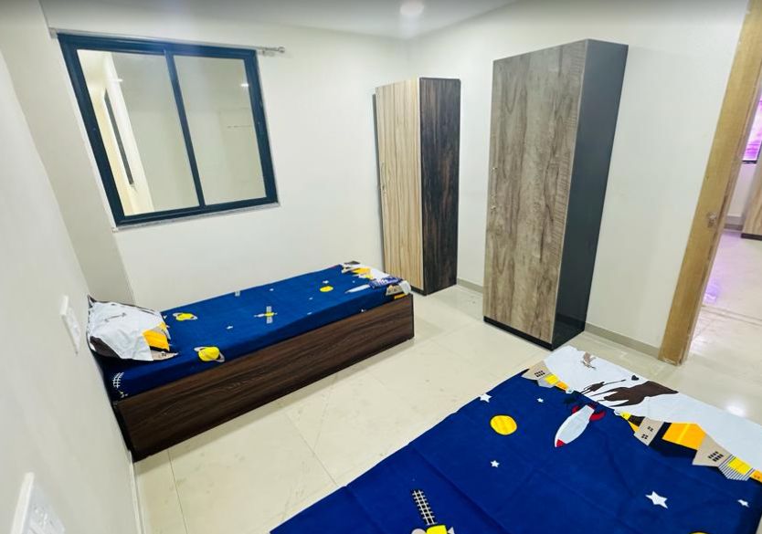 JOV LIVING PG — photo 5