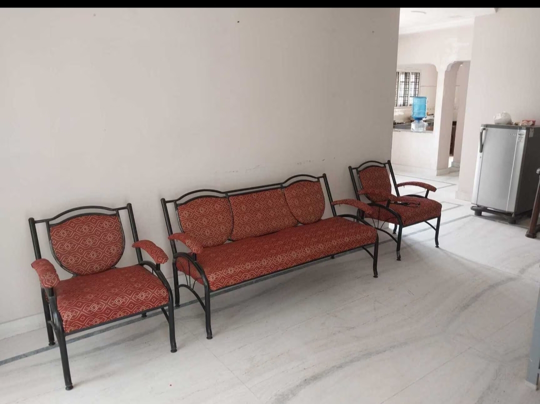 Ganesh Sai Deluxe PG & Guest House — photo 1