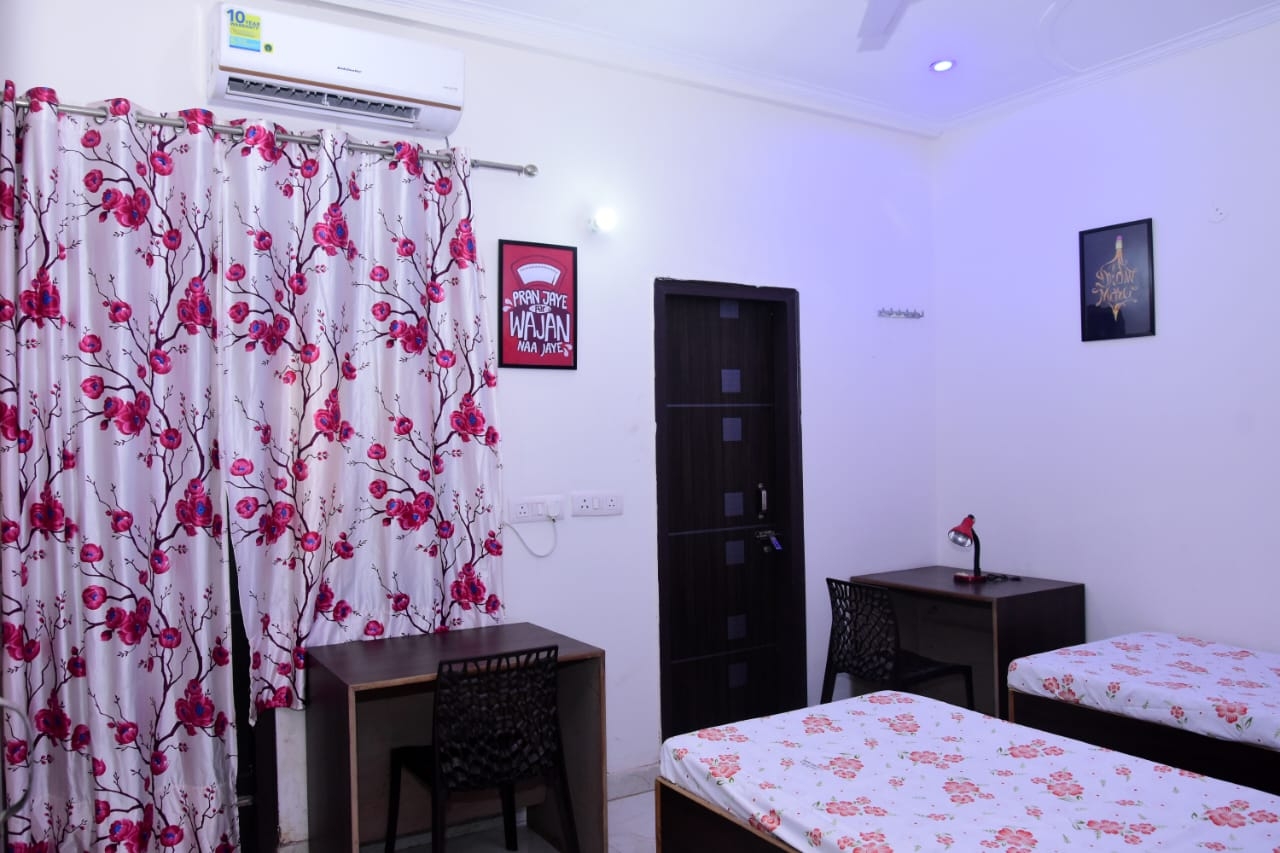 Xact Homes Pg (London Girls) — photo 5