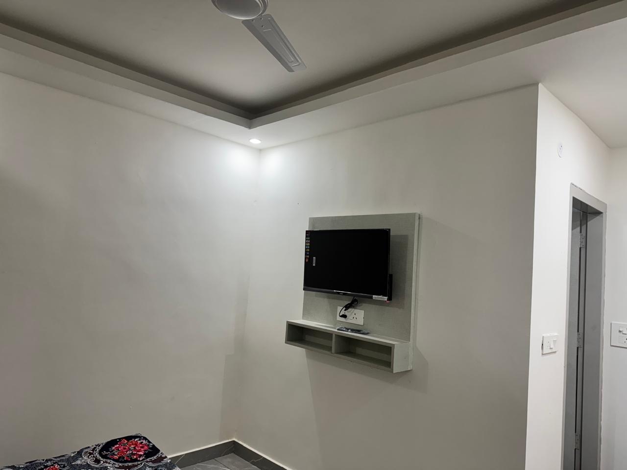 Tyagi pg — photo 2