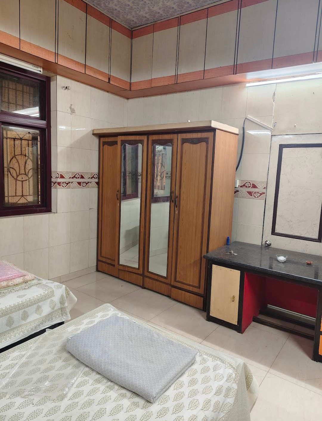 Tushar's mumbai paying guest house — photo 4