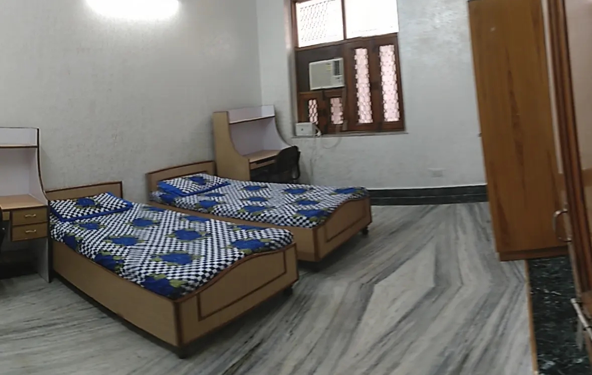 Manmeet Girls House — photo 2