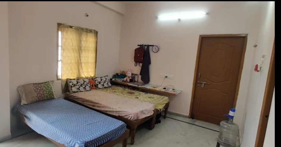 AKIRA SUPER DELUXE GIRL'S HOSTEL — photo 2