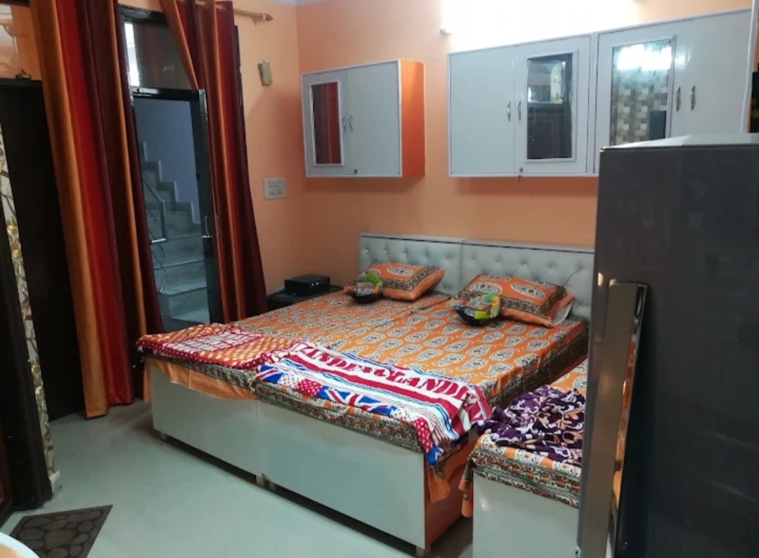 Tokas Villa PG at Dwarka Mor — photo 1