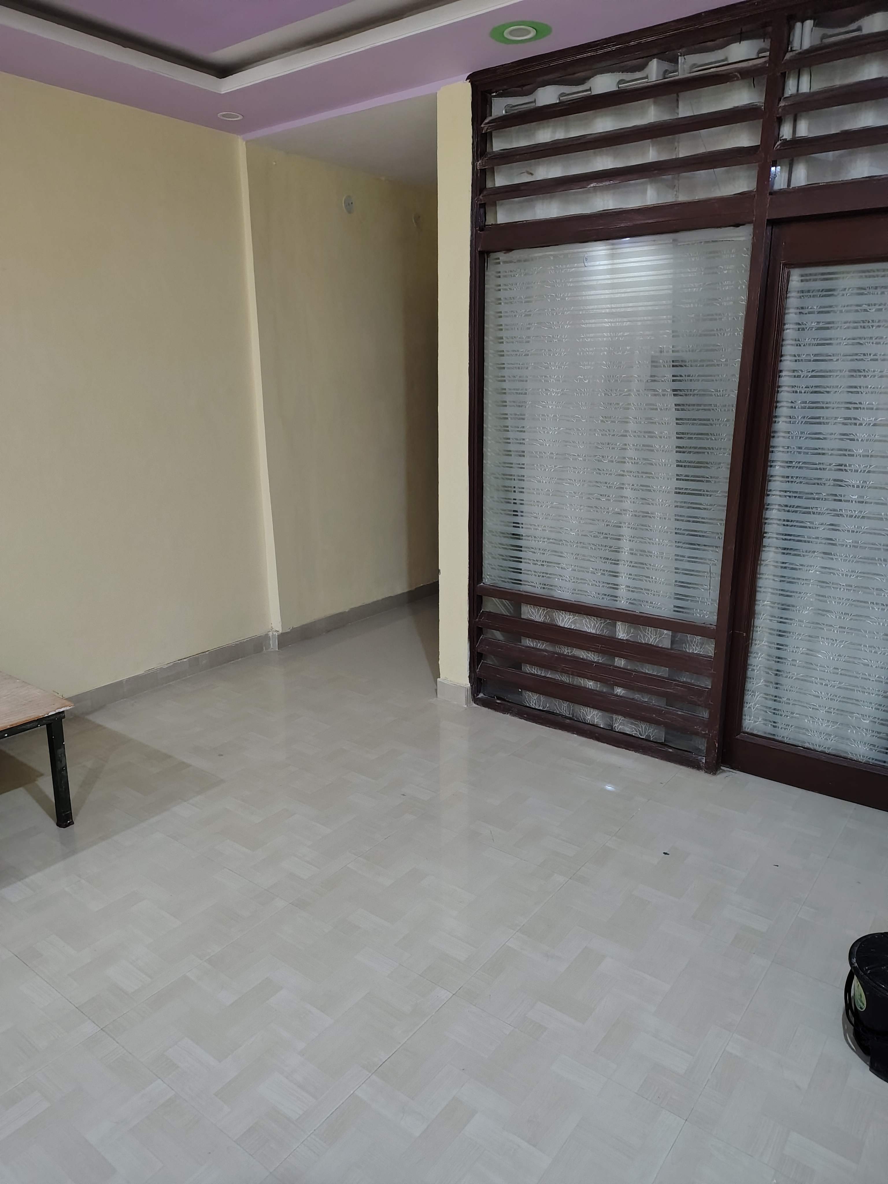 M R GLOBAL PG — photo 3