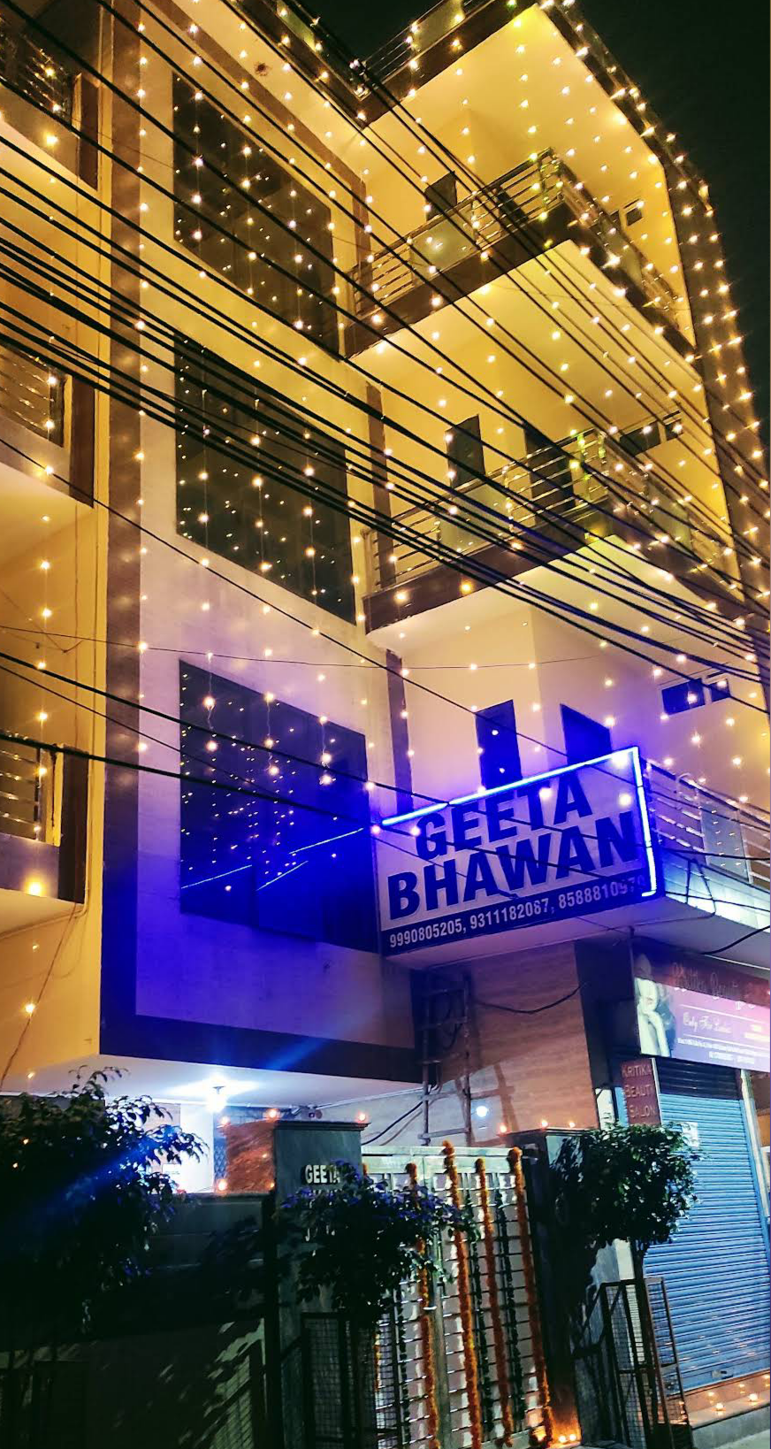 Girls Pg Geeta Bhawan — photo 5
