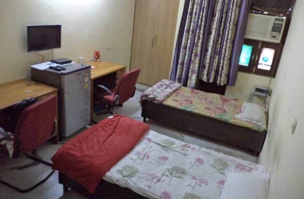 INDU P.G. HOUSE — photo 1