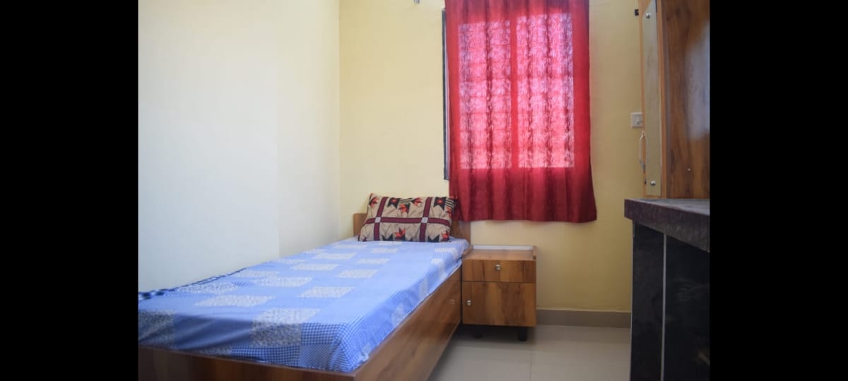 Chaitanyas Royal PG — photo 1