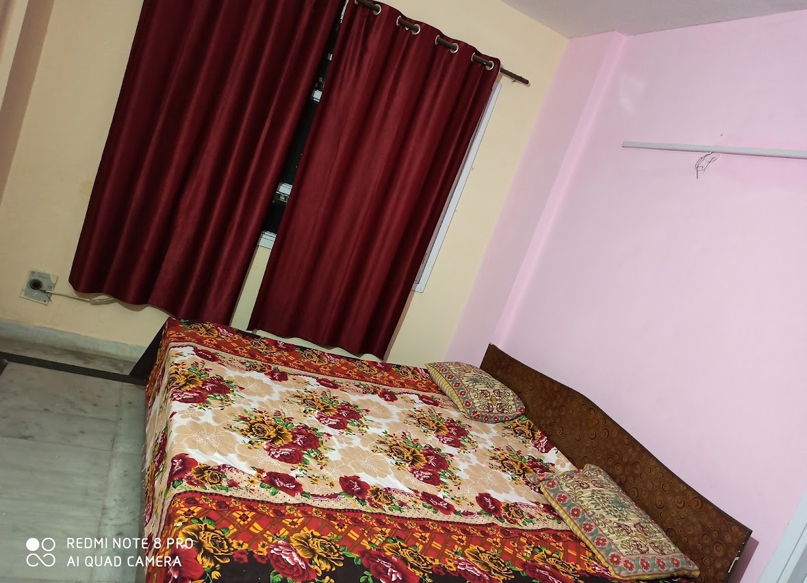 Mokshikha Boys And Girls Pg — photo 6