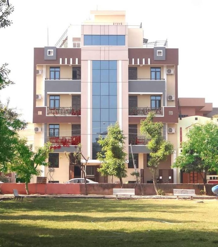 Paarijaat Girls Hostel — photo 2