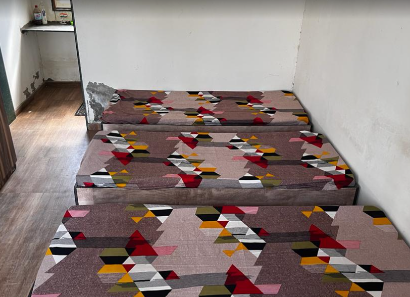 N-TRAZ  LIVING PG — photo 6