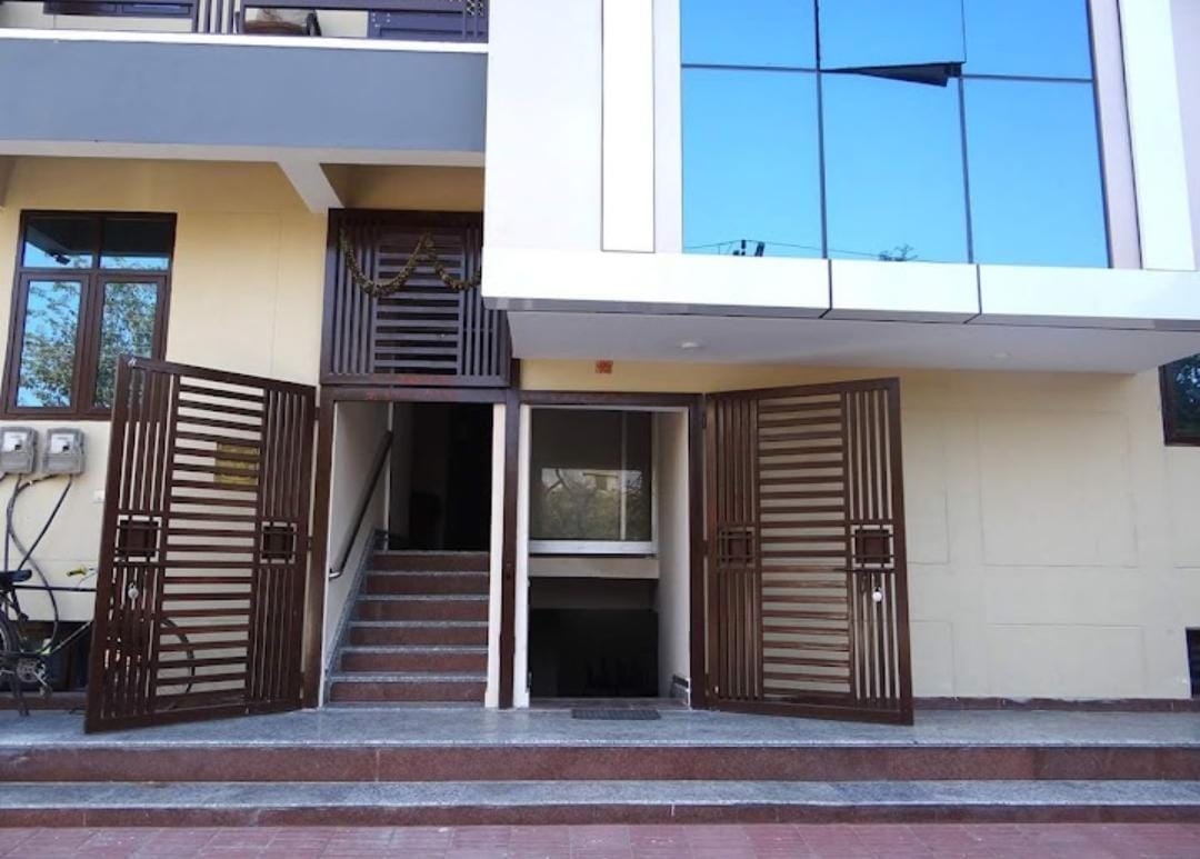 Paarijaat Girls Hostel Paying Guest/Hostels — photo 2