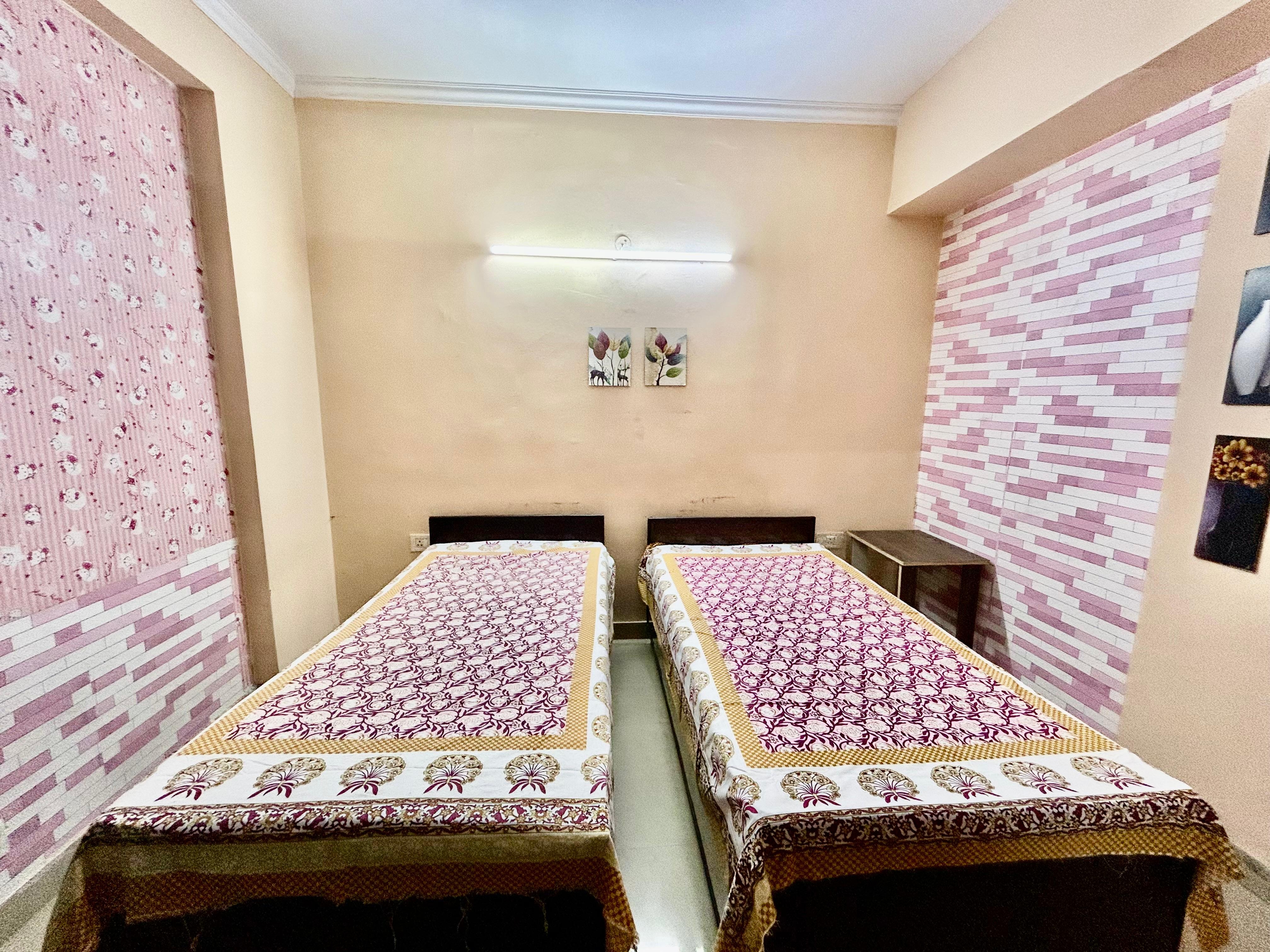 Arshi Girls pg and Room — photo 1