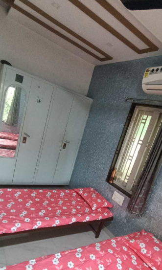 RIGHT MOOV ACCOMMODATION — photo 1