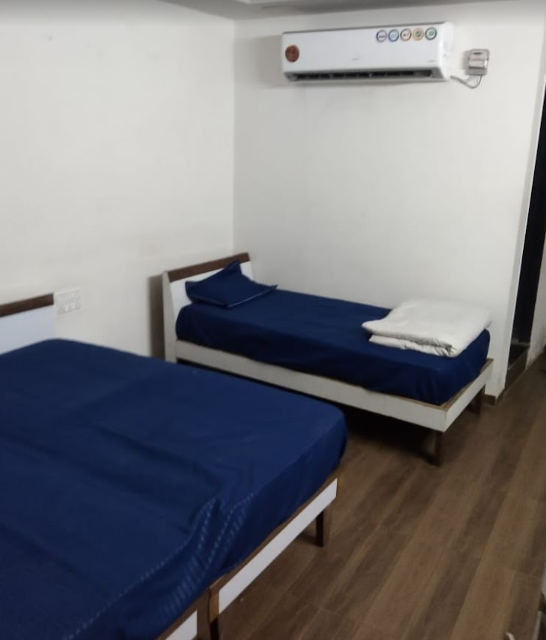 Bachelor's Zone Paying Guest (PG) — photo 1