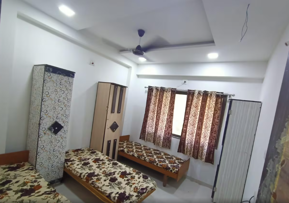 SHREE ASHAPURA PG — photo 4