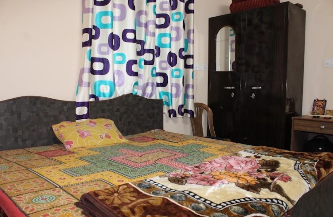 Paarijaat Girls Hostel Paying Guest/Hostels — photo 5