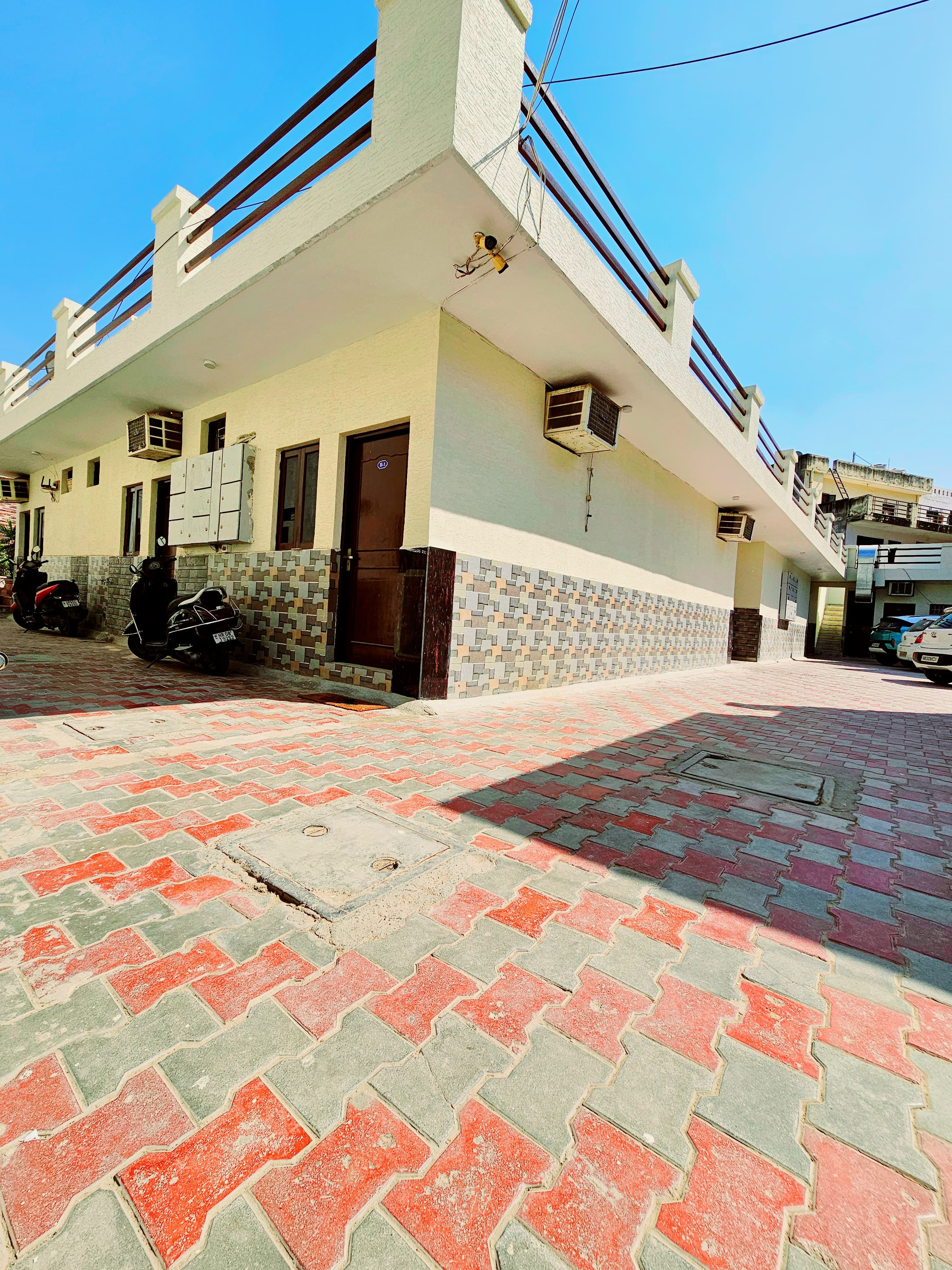 AMRIT RESIDENCY — photo 5