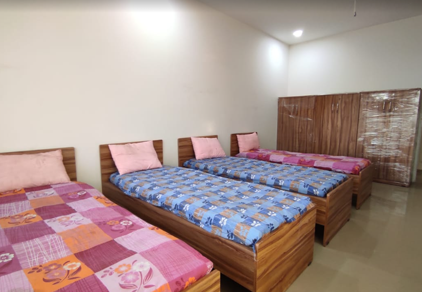 ALPHA GIRLS HOSTELS — photo 3