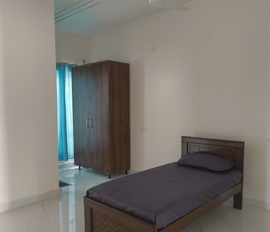 YS LUXURY CO-LIVING PG — photo 4