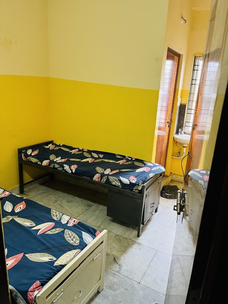 CLASSIC MEN’S HOSTEL — photo 2